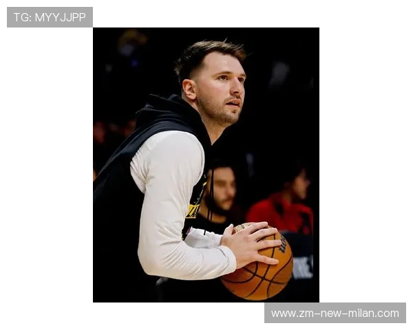 东契奇借掩护远投命中,独行侠保持上风